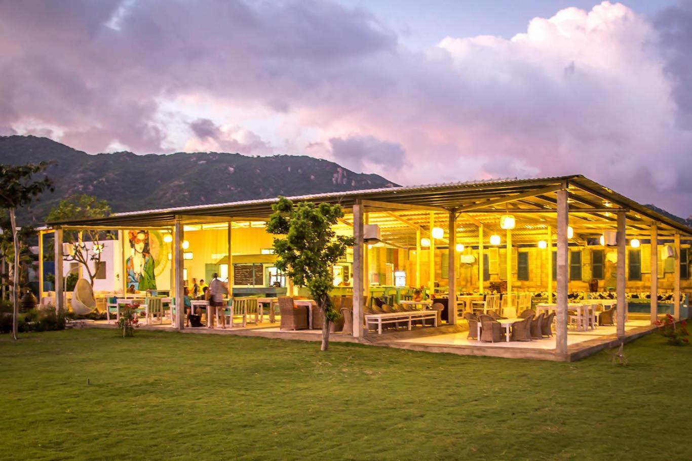 Sorrento Beach Club & Kite Village Phan Rang–Tháp Chàm Exterior photo
